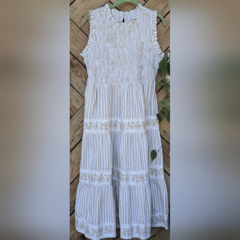 "Crown and Ivy by Belk NWT- Sleeveless Smocked Tiered 100% cotton dress